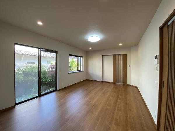 西区美賀多台5丁目　中古戸建