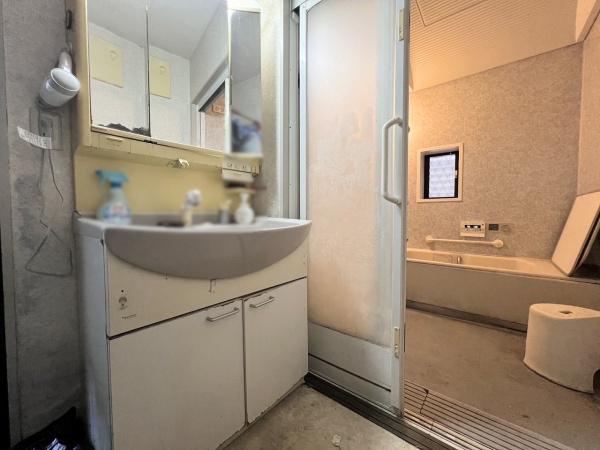 明石市魚住町西岡の中古一戸建て