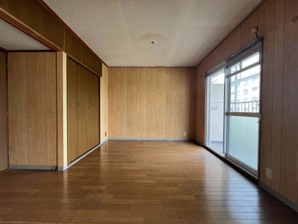 神陵台北住宅66号棟
