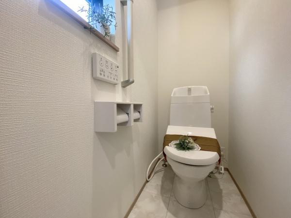 垂水区神陵台5丁目　2号棟　新築戸建