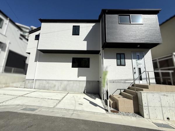垂水区歌敷山1期2号棟　新築未入居