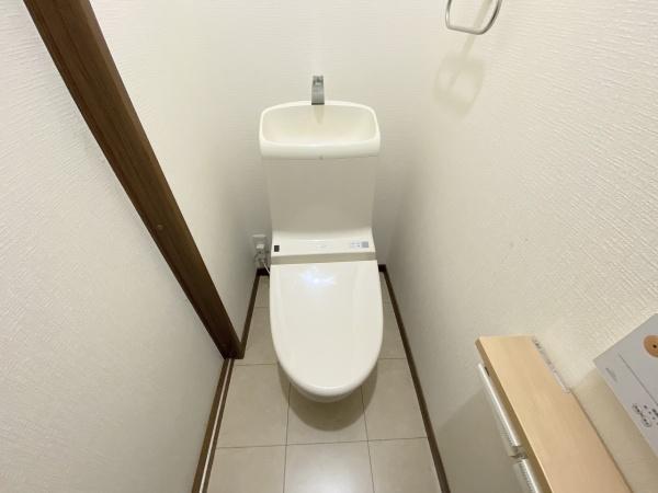 明石市朝霧東町１丁目の中古一戸建て