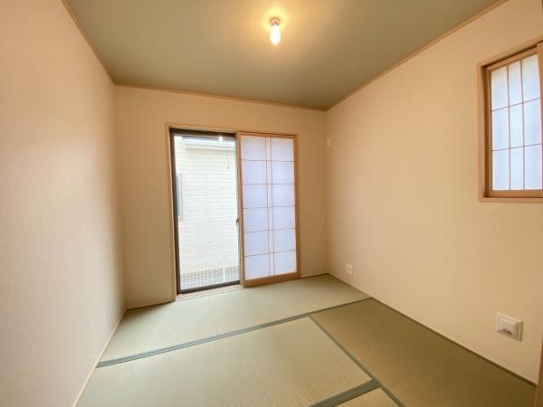 明石市大久保町高丘2丁目　2号棟　新築戸建