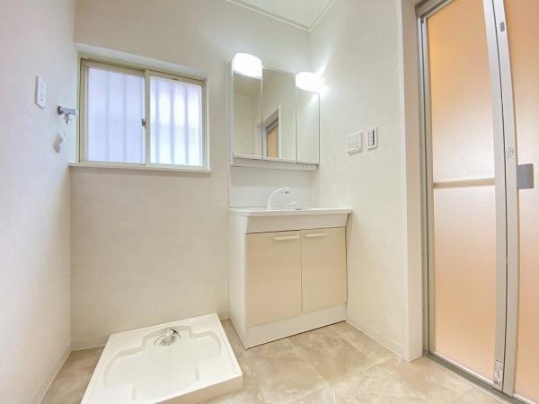 神戸市西区天が岡の中古一戸建て(洗面台・洗面所)