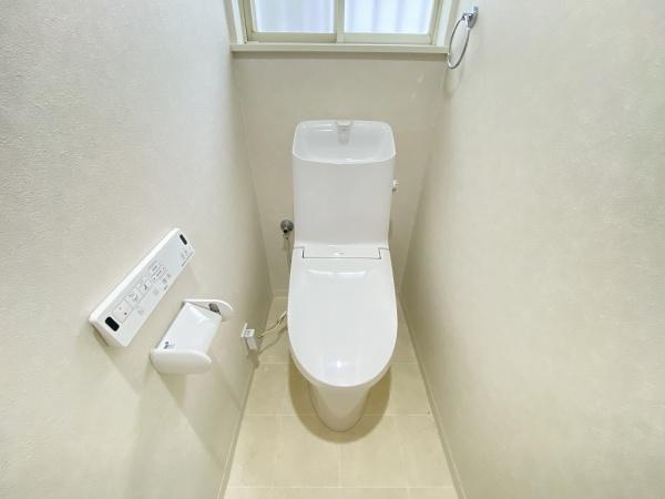 神戸市西区天が岡の中古一戸建て(トイレ)