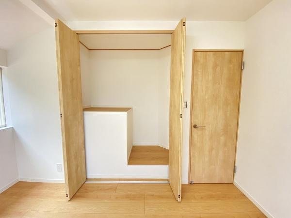 神戸市西区天が岡の中古一戸建て(収納)