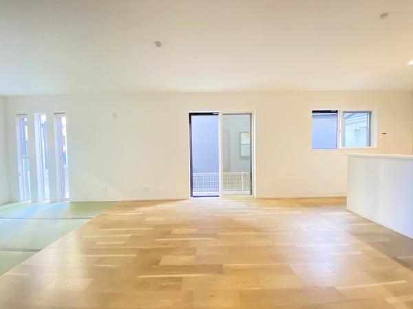 明石市大久保町山手台2丁目　2号棟新築戸建