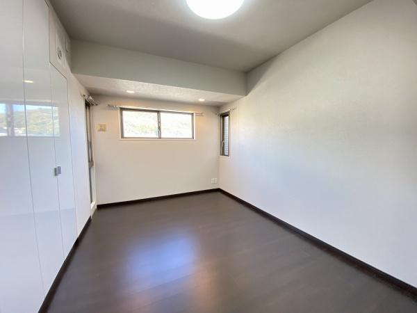 アルファステイツ塩屋駅前ヒルサイドテラス