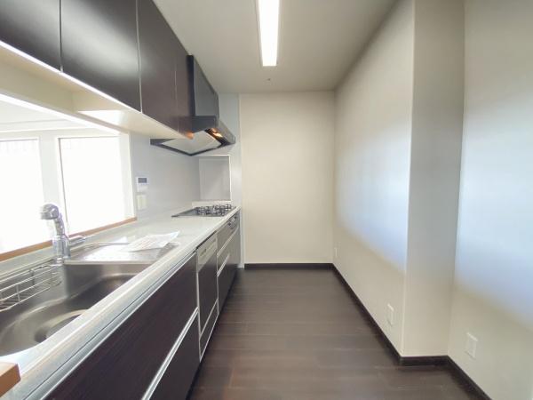 アルファステイツ塩屋駅前ヒルサイドテラス