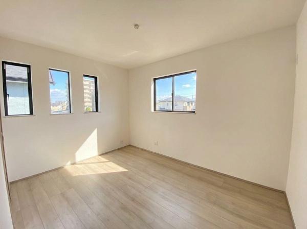 明石市大久保町西島　A号棟　新築戸建