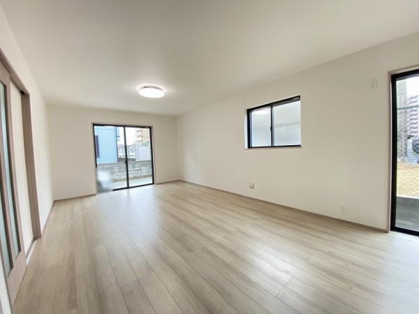 明石市大久保町西島　A号棟　新築戸建