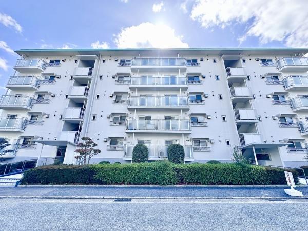 名谷15団地64号棟