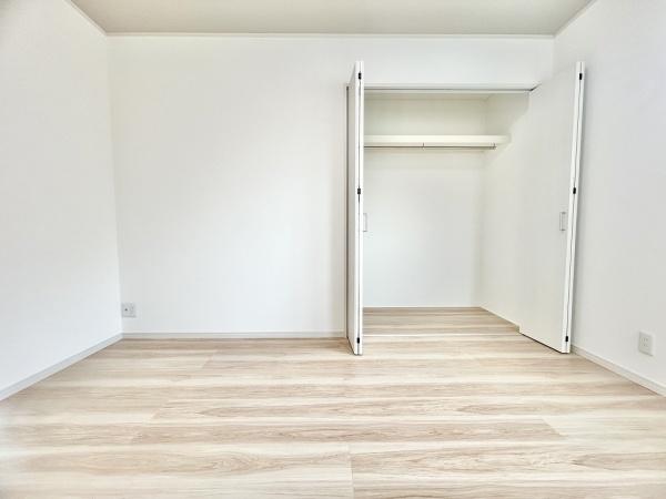 西区持子2丁目　新築戸建