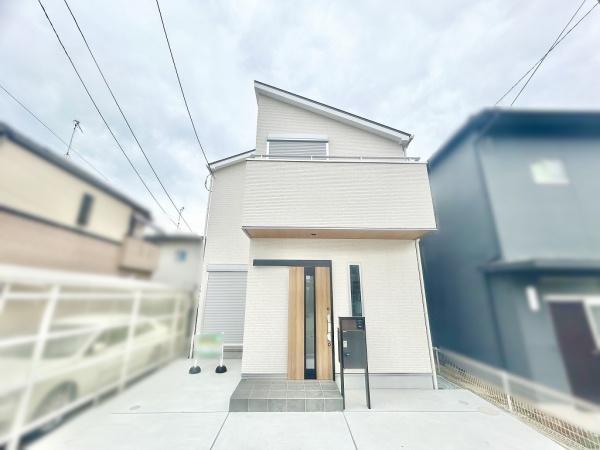 西区持子2丁目　新築戸建
