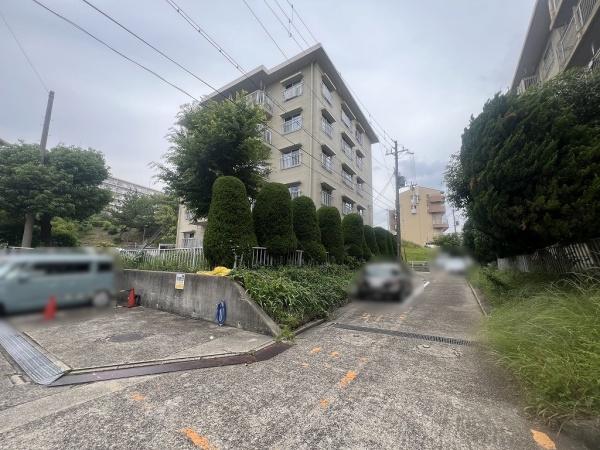 明舞北住宅4号棟