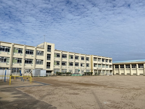 神戸市垂水区西舞子４丁目の土地(舞子小学校)