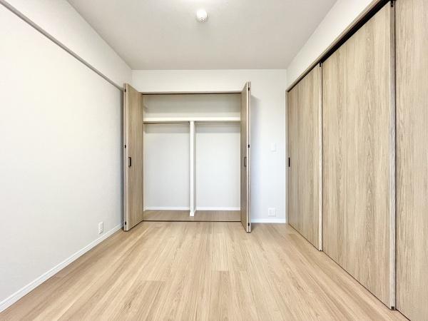 アンビエントジェームス山一番館