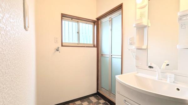 高砂市米田町島の中古一戸建て