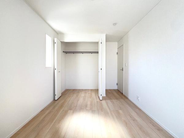 加古川市別府町新野辺北町２丁目の新築一戸建