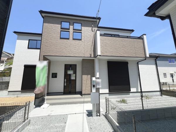 加古川市別府町新野辺北町３丁目の新築一戸建