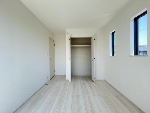 加古川市米田町平津の新築一戸建