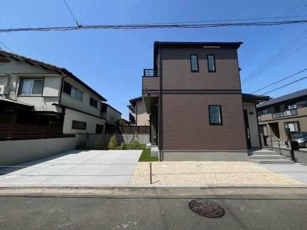加古川市米田町平津の新築一戸建