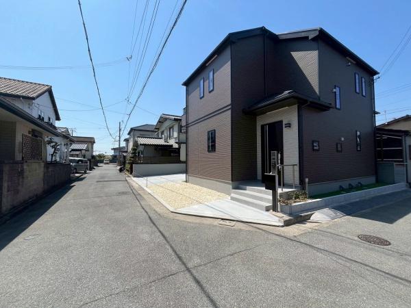 加古川市米田町平津の新築一戸建