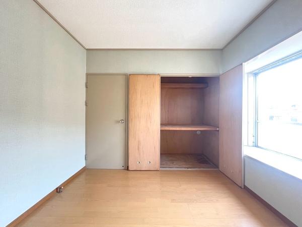 鳩里団地壱号棟