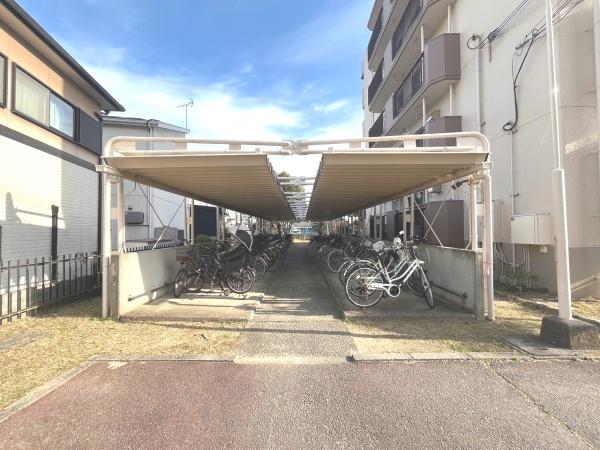 鳩里団地壱号棟