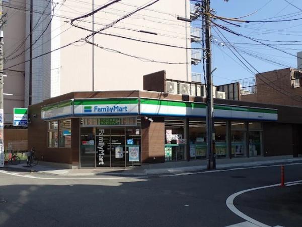 ダイアパレス姫路大手前通西(ファミリーマート姫路塩町店)