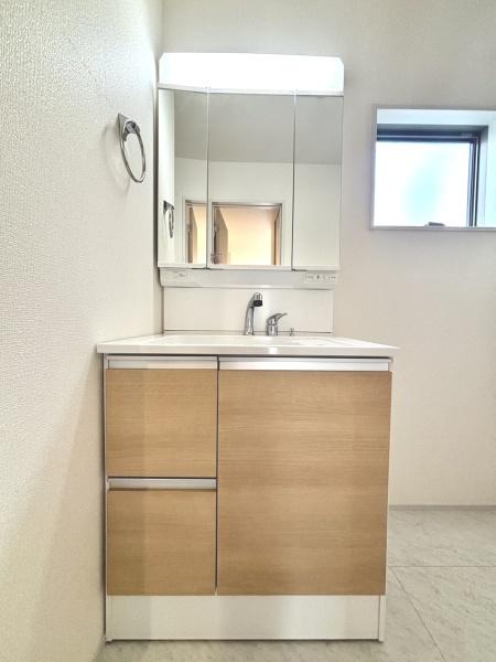 加古川市加古川町稲屋の新築一戸建