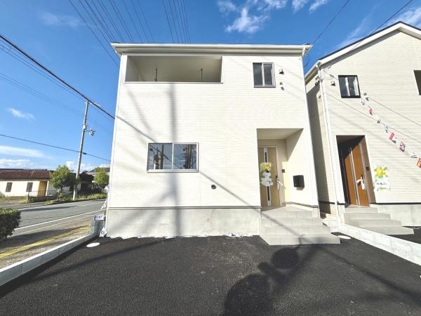 高砂市荒井町蓮池３丁目の新築一戸建
