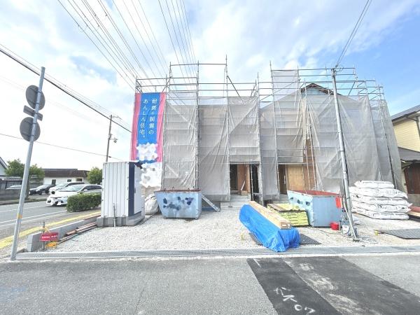 高砂市荒井町蓮池３丁目の新築一戸建