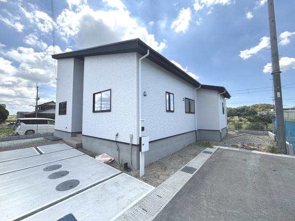 加古川市八幡町上西条の新築一戸建