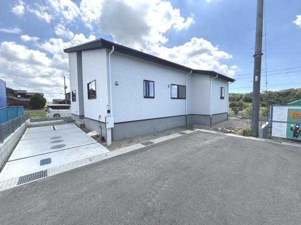 加古川市八幡町上西条の新築一戸建