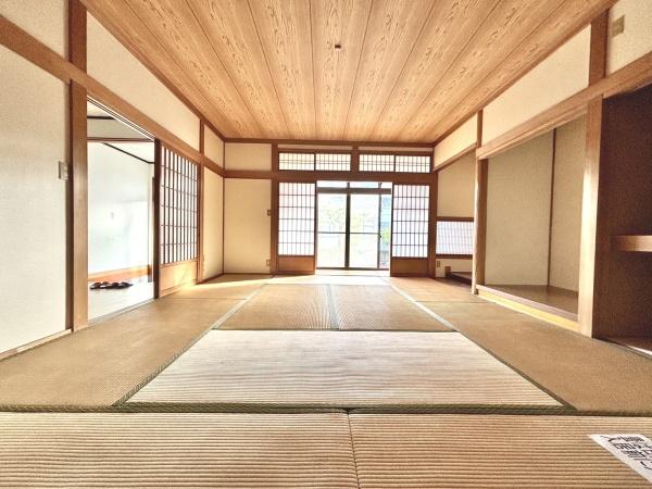 加古川市西神吉町鼎の中古一戸建て
