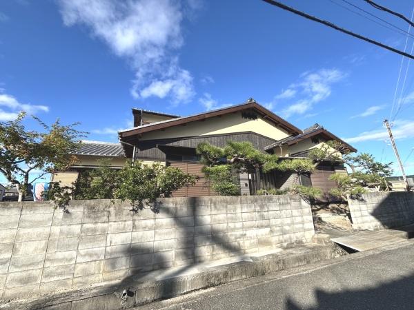 加古川市西神吉町鼎の中古一戸建て