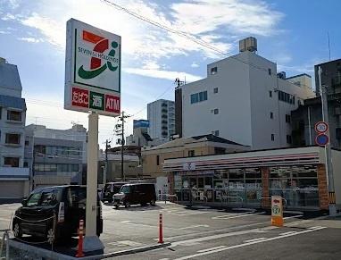 コーポサンロイヤル(セブンイレブン姫路古二階町店)