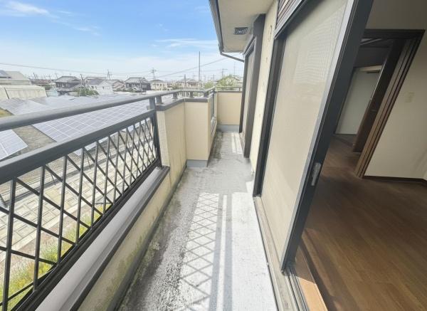 加古郡稲美町国岡1丁目の中古一戸建て(バルコニー)