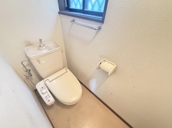 加古郡稲美町国岡1丁目の中古一戸建て(トイレ)