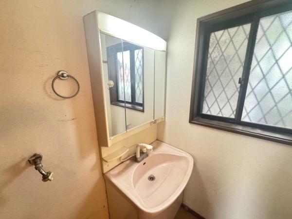 加古郡稲美町国岡1丁目の中古一戸建て(洗面台・洗面所)