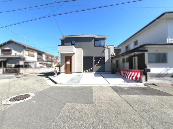 高砂市中島１丁目の新築一戸建