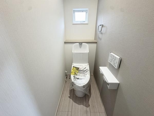 加古川市平岡町二俣の新築一戸建(トイレ)