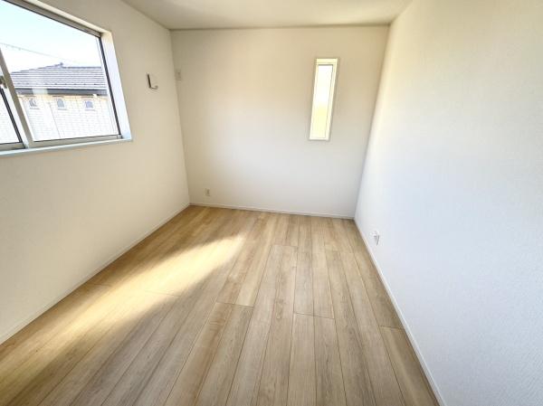 加古川市別府町新野辺北町５丁目の新築一戸建