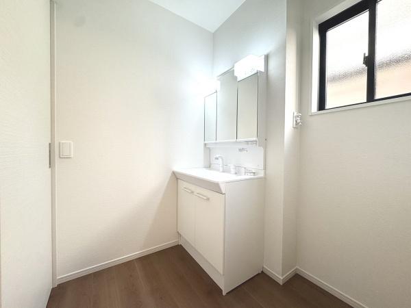 加古郡稲美町六分一の新築一戸建