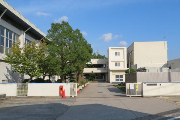 サンシティ本荘壱番館(播磨町立播磨中学校)