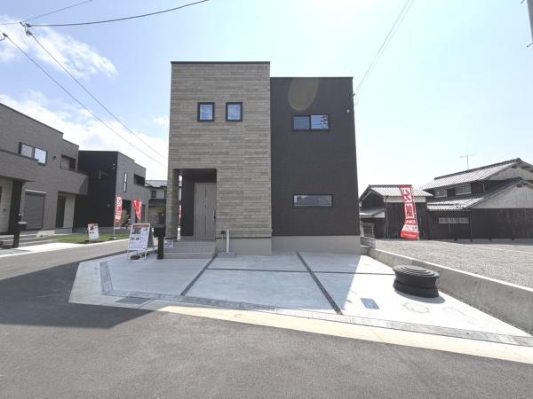 加古川市平岡町高畑5号棟　新築戸建