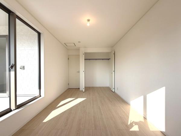 加古川市西神吉町鼎第1　1号棟