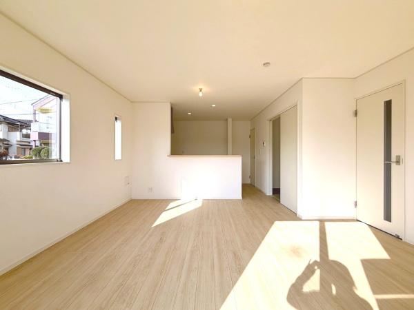 加古川市西神吉町鼎第1　1号棟