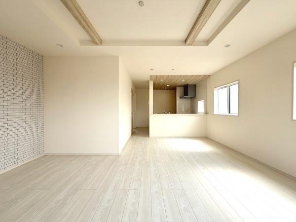 加古川市加古川町北在家　新築戸建